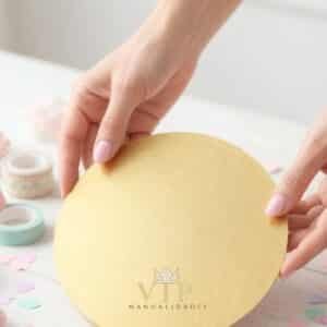 base de carton redondo dorado para cake topper papeleria creativa
